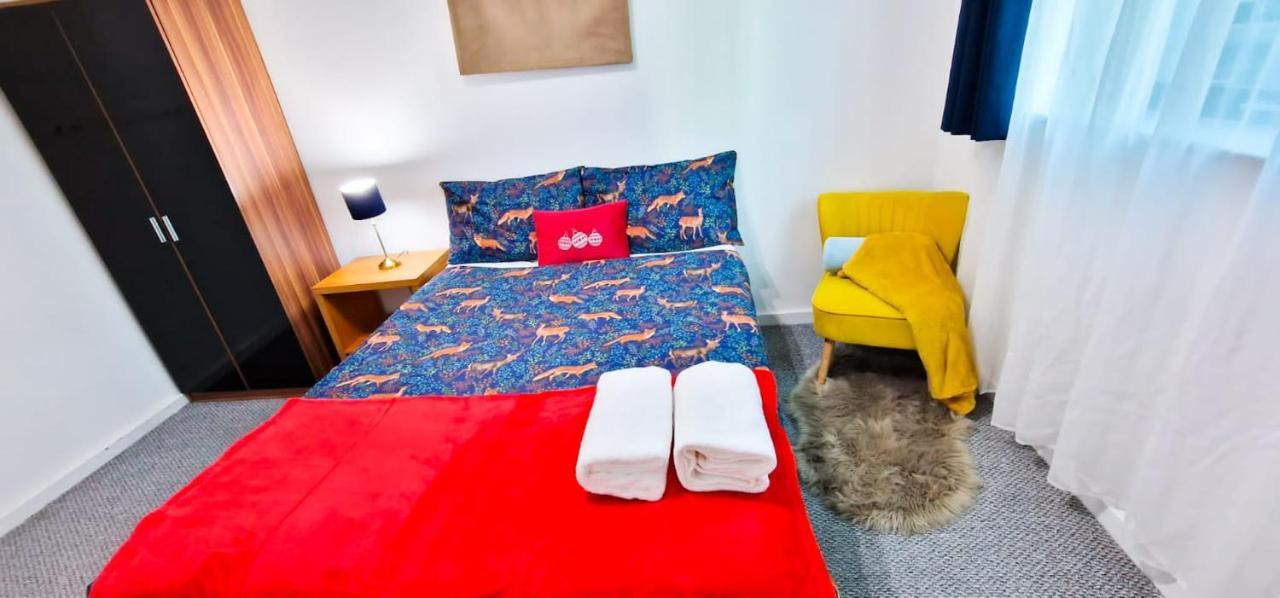Lovely 2-Bedroom Apartment, Free Parking Μάντσεστερ Εξωτερικό φωτογραφία